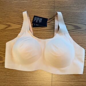 Knix XXXL+ Seamless Adjustable Pullover Bra